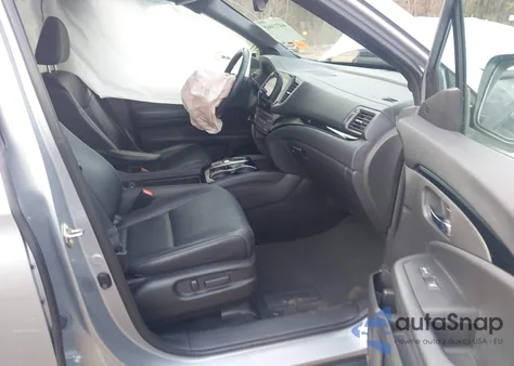 2019 Honda Passport Touring from USA, damaged, VIN 5FNYF8H94KB004348